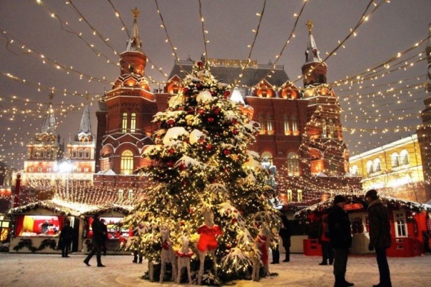 christmas fair Red Square Moscow2